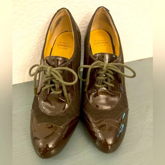 Circa Joan and David stiletto ankle booties - Picture 7 of 7